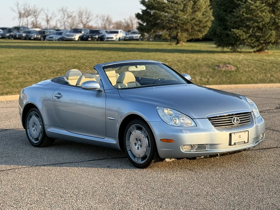 2004 Lexus SC430 - Image 16 of 31