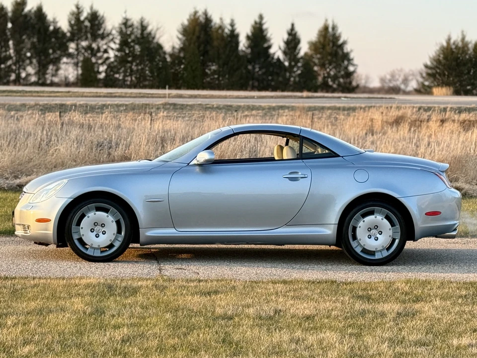 2004 Lexus SC430 - Image 20 of 31