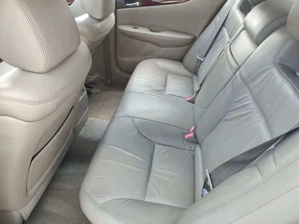 2004 Lexus ES 3rd Gen - Image 20 of 20