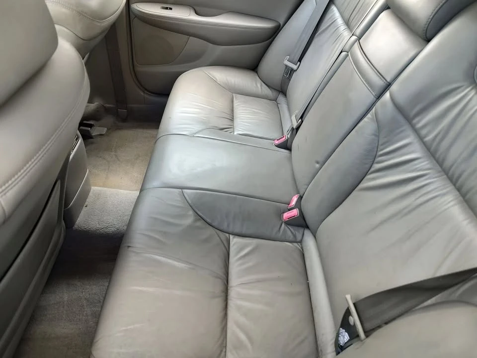 2004 Lexus ES 3rd Gen - Image 16 of 20