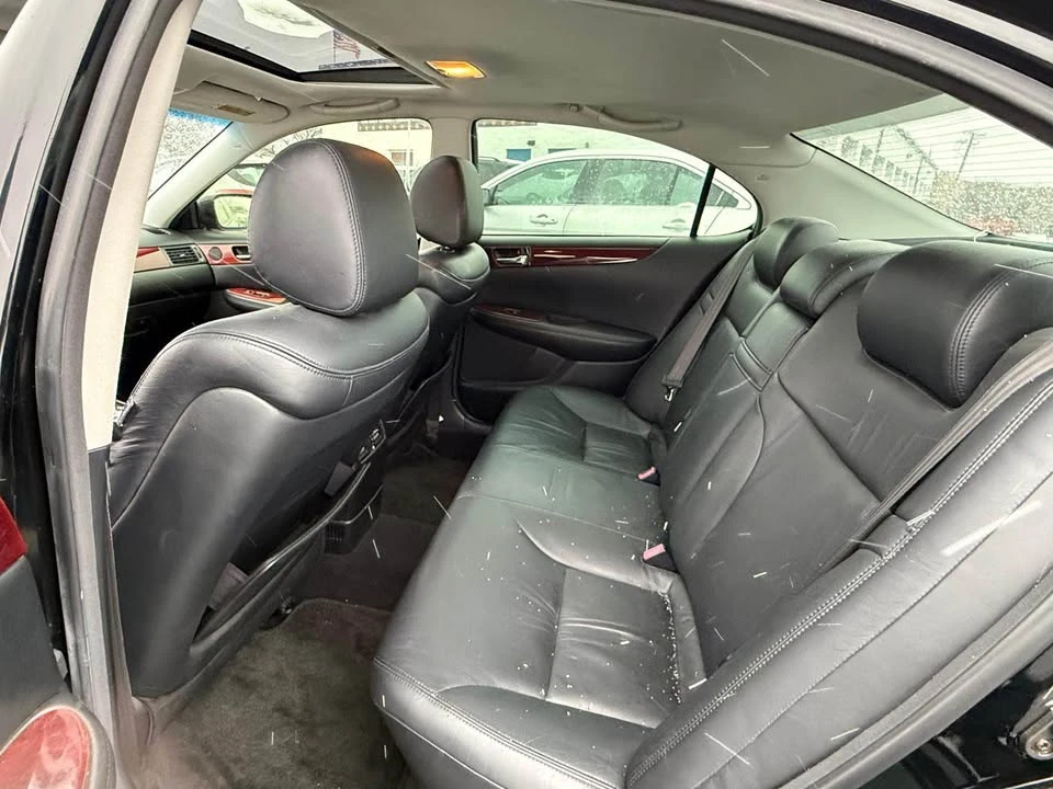 2004 Lexus ES 3rd Gen - Image 7 of 12