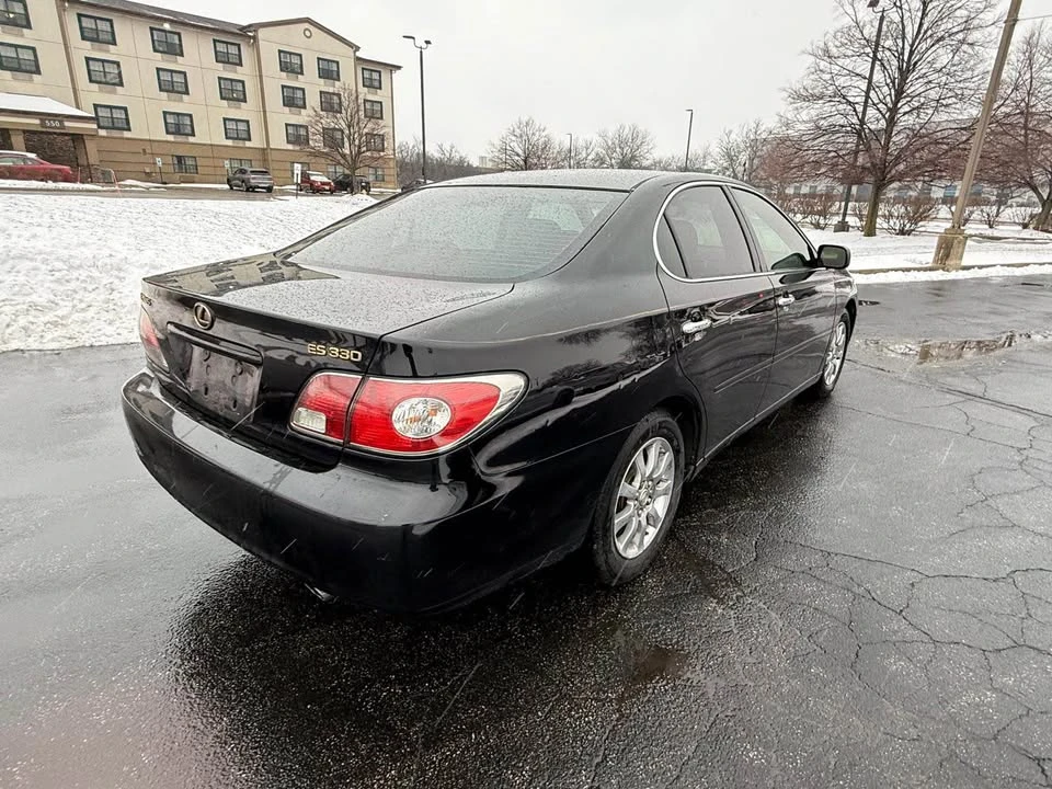 2004 Lexus ES 3rd Gen - Image 2 of 12