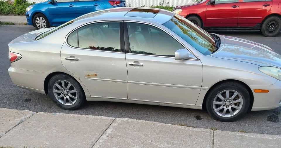 2004 Lexus ES 4th Gen - Image 9 of 9