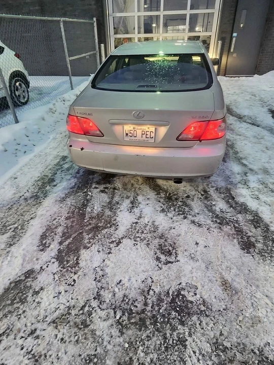 2004 Lexus ES 4th Gen - Image 3 of 9