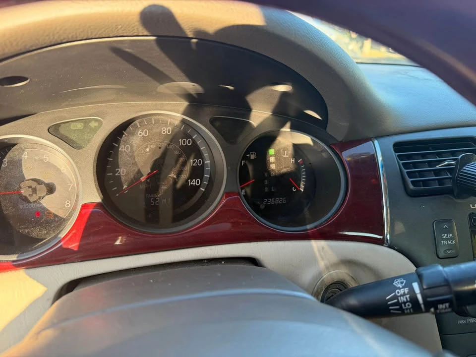 2004 Lexus ES 4th Gen - Image 14 of 15