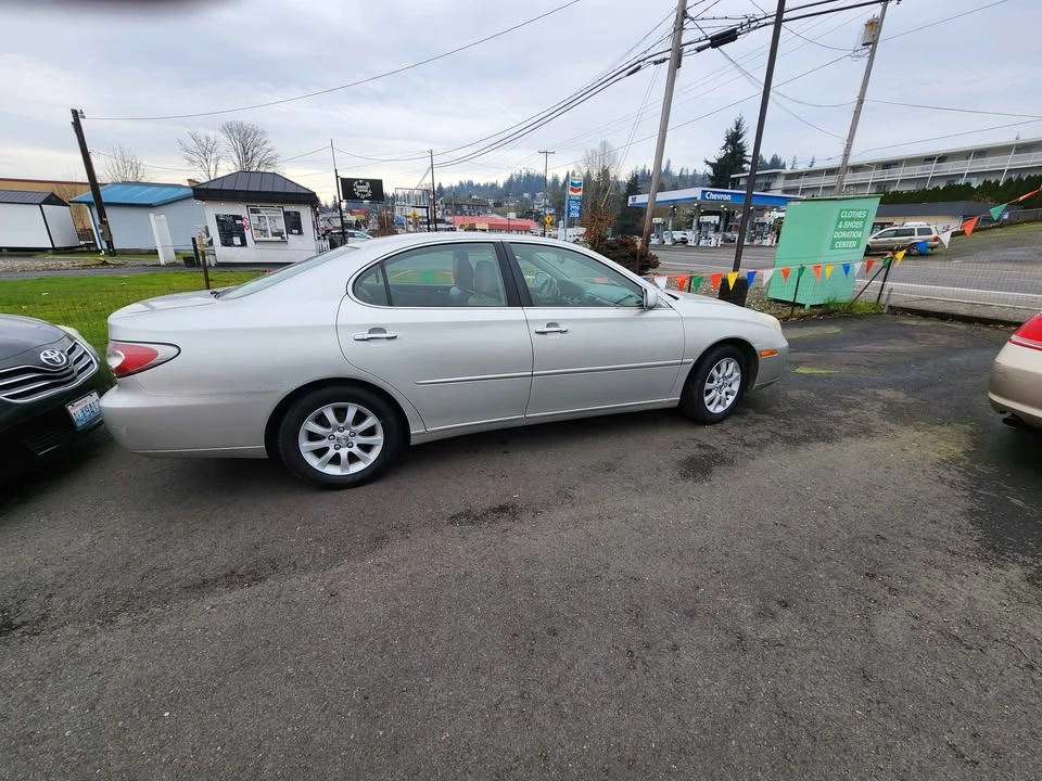2004 Lexus ES 4th Gen - Image 4 of 6