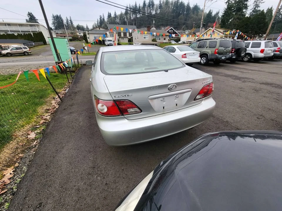 2004 Lexus ES 4th Gen - Image 3 of 6