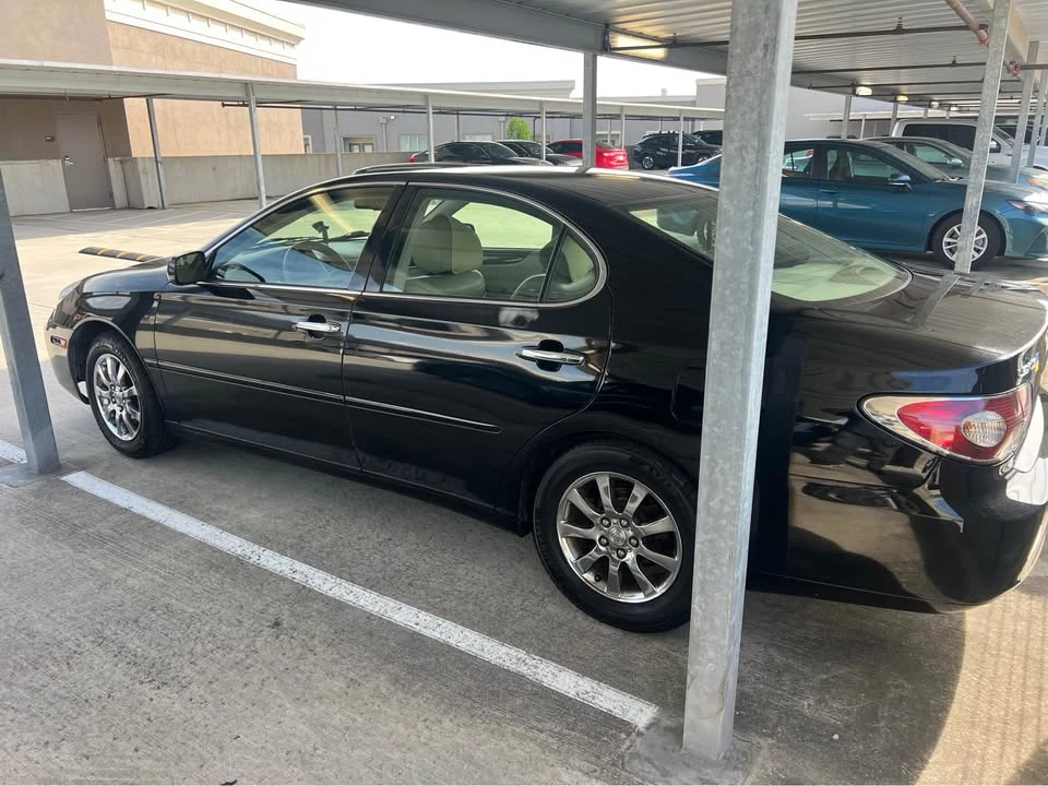 2004 Lexus ES 4th Gen - Image 2 of 3