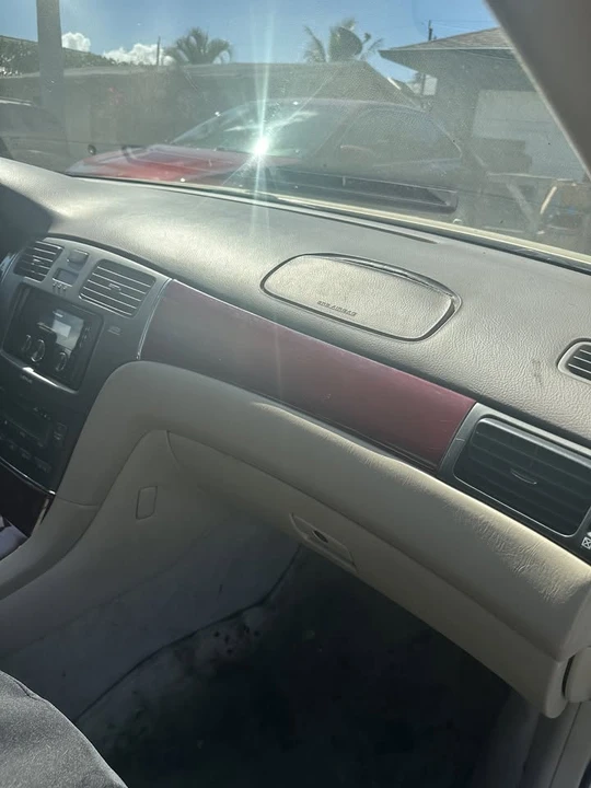 2004 Lexus ES 4th Gen - Image 10 of 19