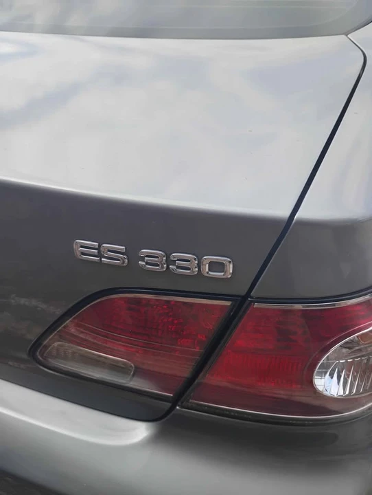 2004 Lexus ES 4th Gen - Image 14 of 20