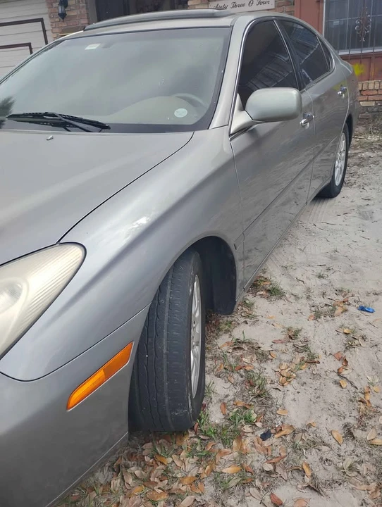 2004 Lexus ES 4th Gen - Image 17 of 20