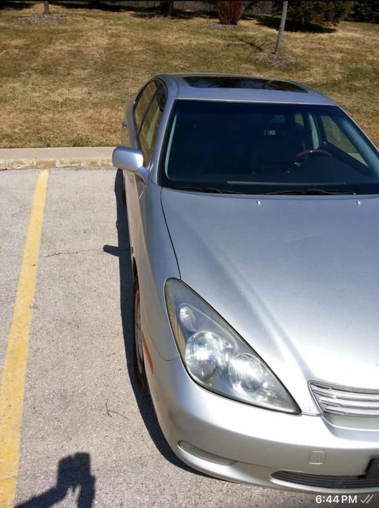 2004 Lexus ES 4th Gen - Image 4 of 15