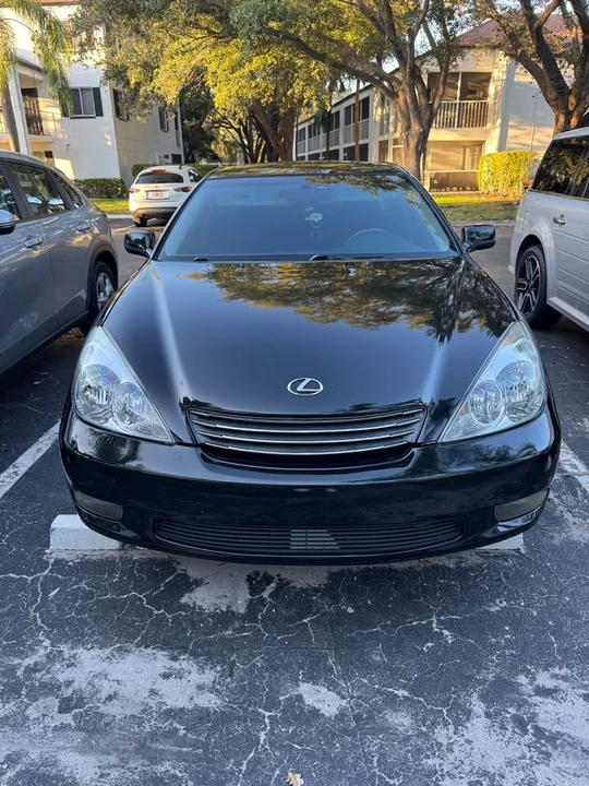2004 Lexus ES 4th Gen - Image 2 of 6