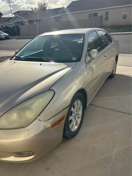 2004 Lexus ES 4th Gen - Image 3 of 8