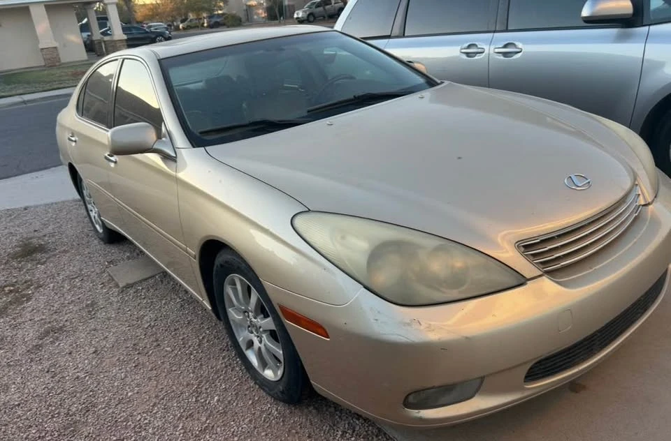 2004 Lexus ES 4th Gen - Image 2 of 8