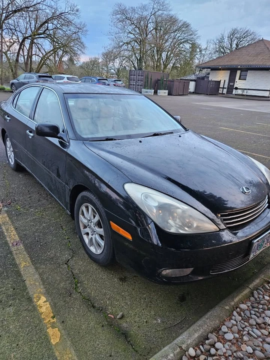 2004 Lexus ES 4th Gen - Image 7 of 9