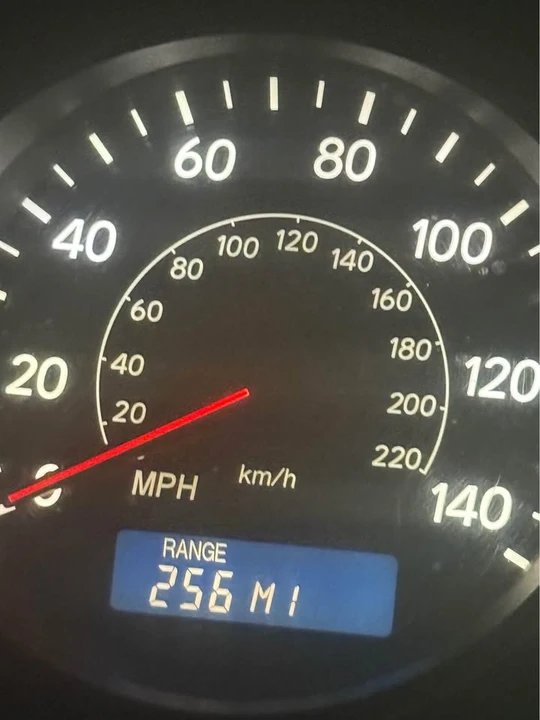 2004 Lexus ES 3rd Gen - Image 7 of 8