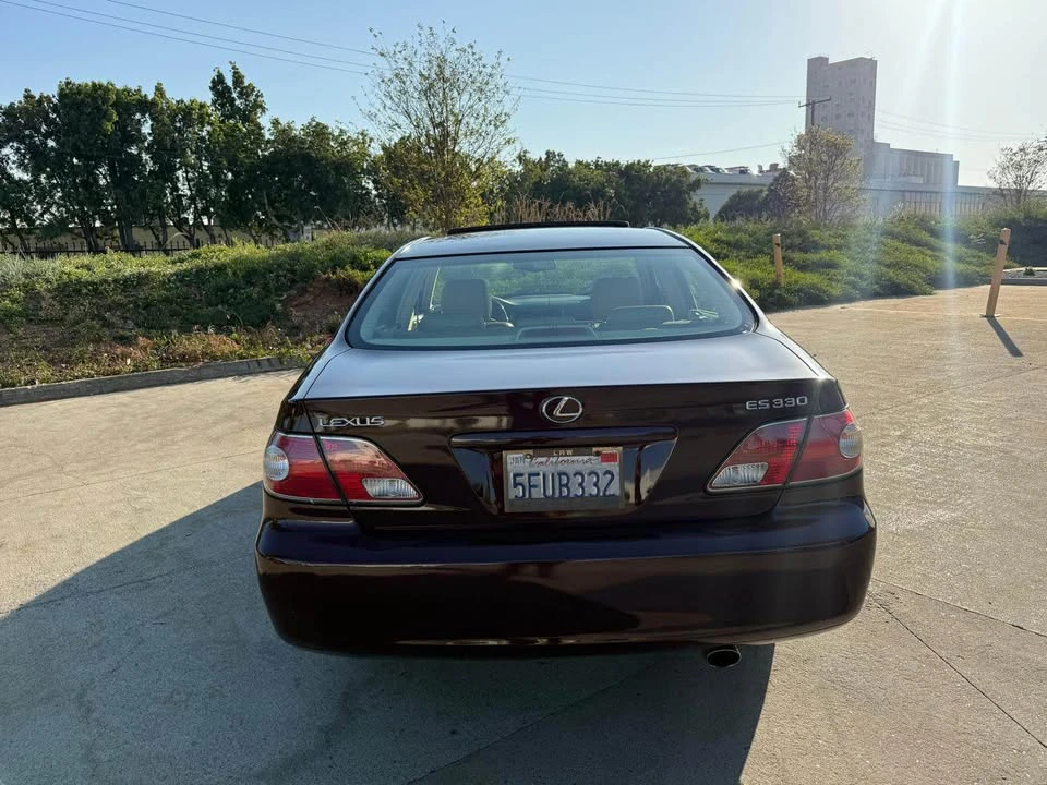 2004 Lexus ES 4th Gen - Image 8 of 18