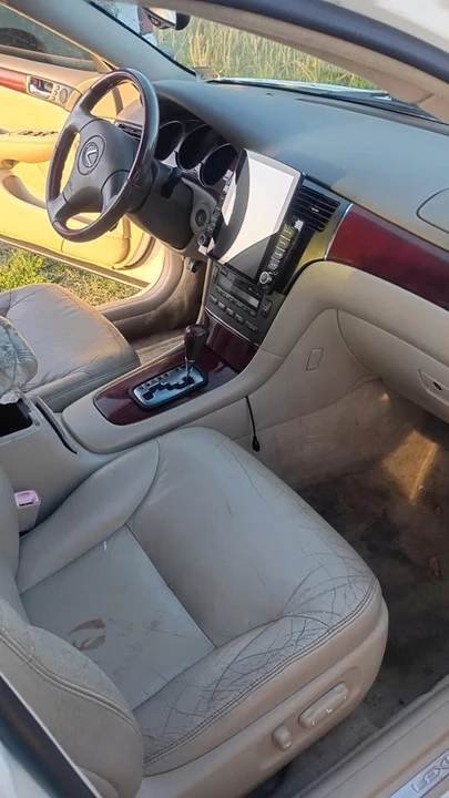 2004 Lexus ES 4th Gen - Image 6 of 7