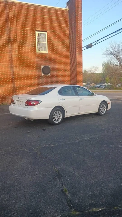 2004 Lexus ES 4th Gen - Image 4 of 7