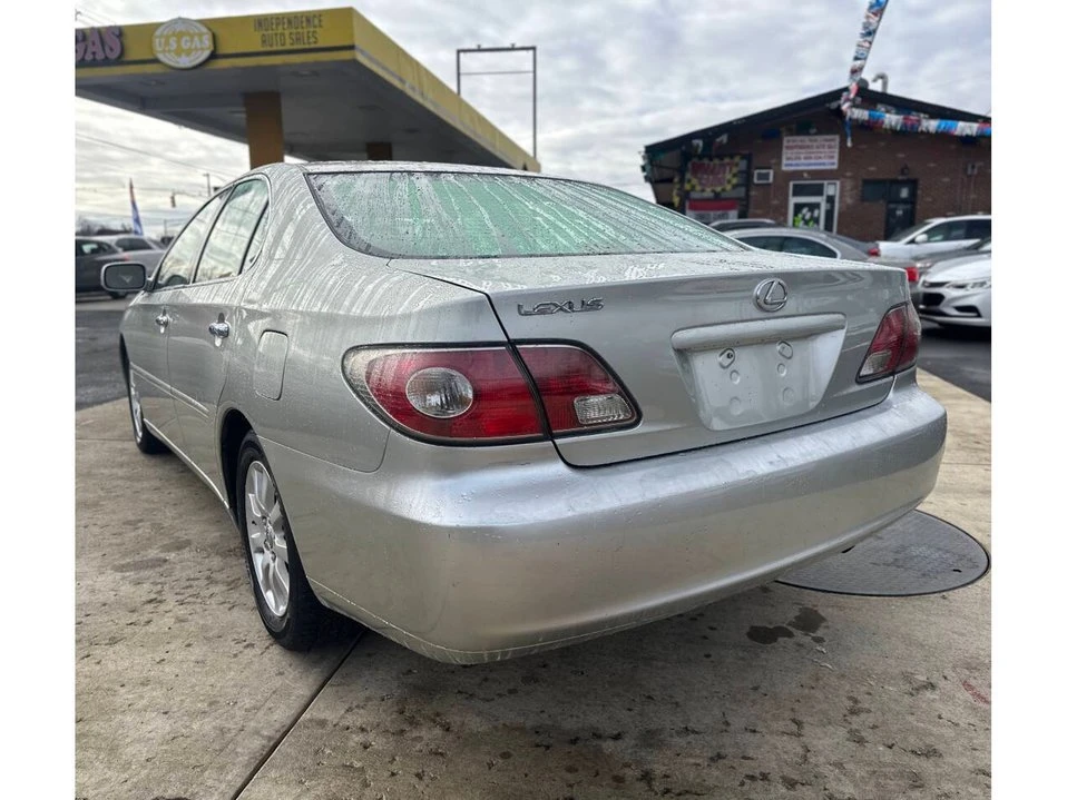 2004 Lexus ES 4th Gen - Image 7 of 20