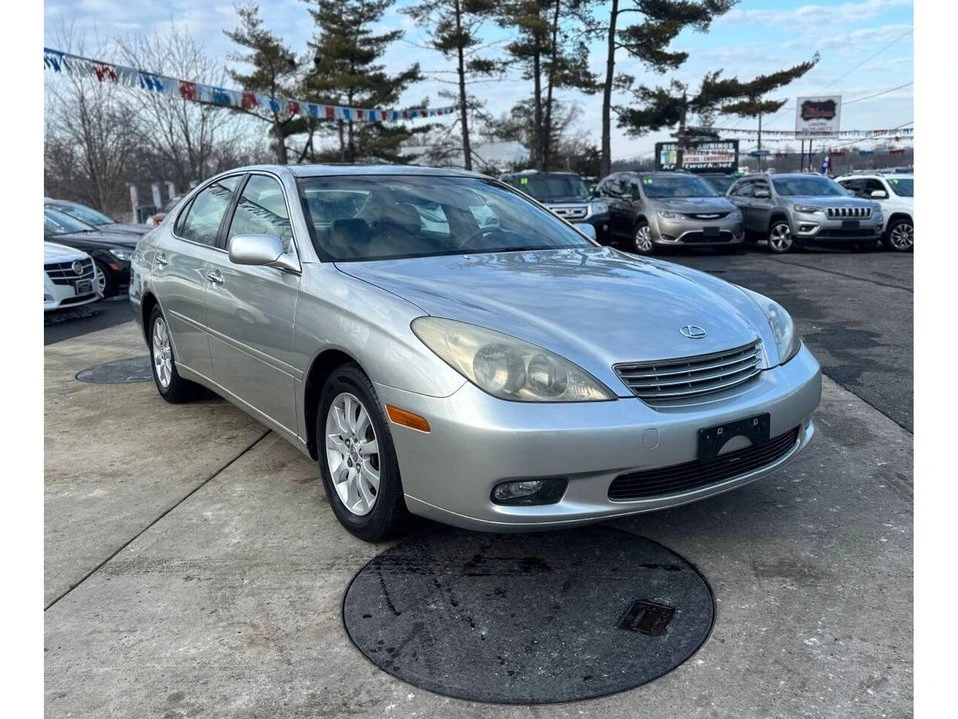 2004 Lexus ES 4th Gen - Image 3 of 20