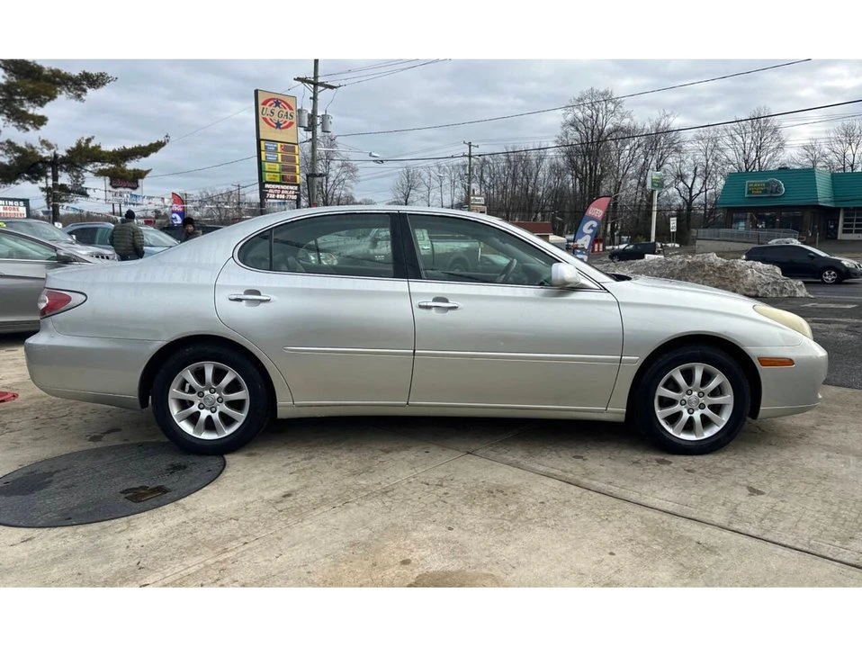 2004 Lexus ES 4th Gen - Image 5 of 20