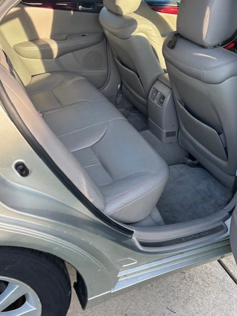 2004 Lexus ES 4th Gen - Image 11 of 18