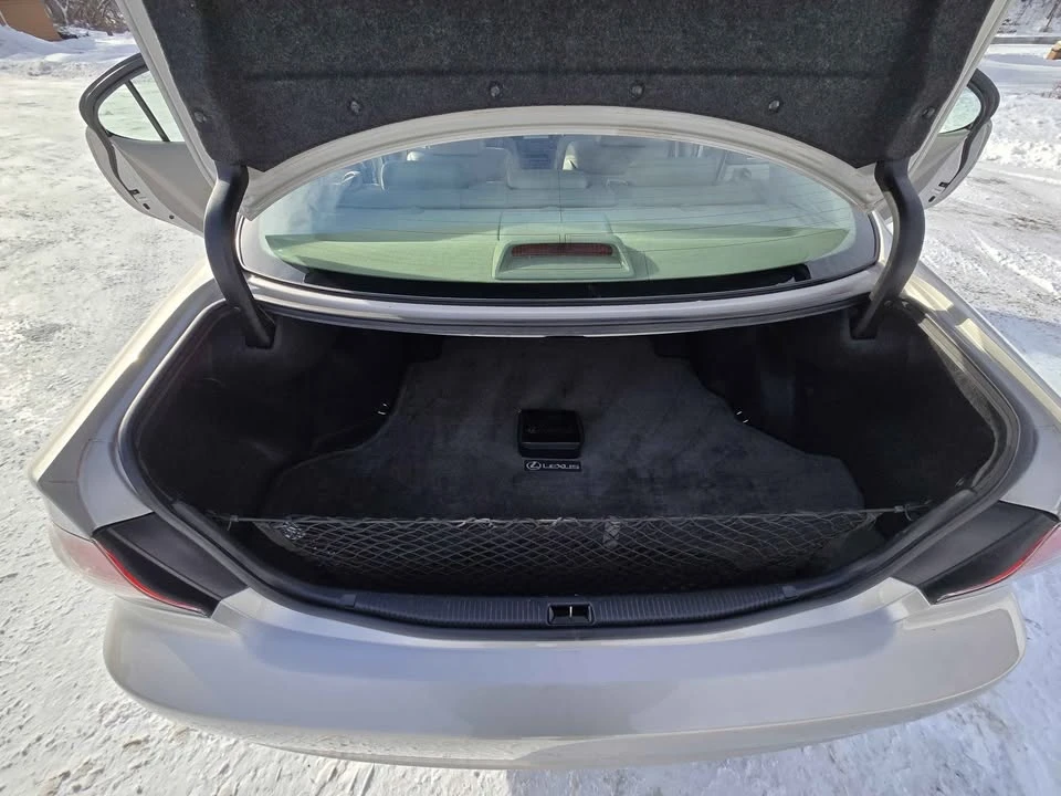 2004 Lexus ES 4th Gen - Image 17 of 19