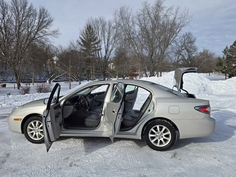2004 Lexus ES 4th Gen - Image 6 of 19