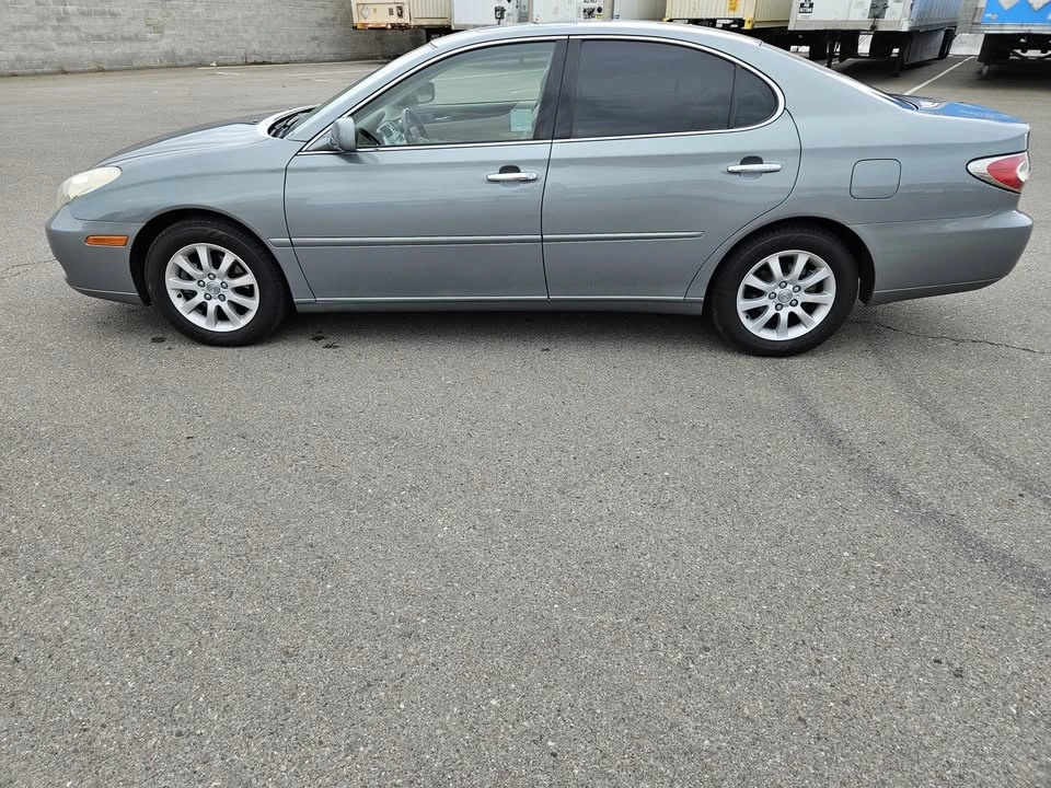 2004 Lexus ES 4th Gen - Image 5 of 20