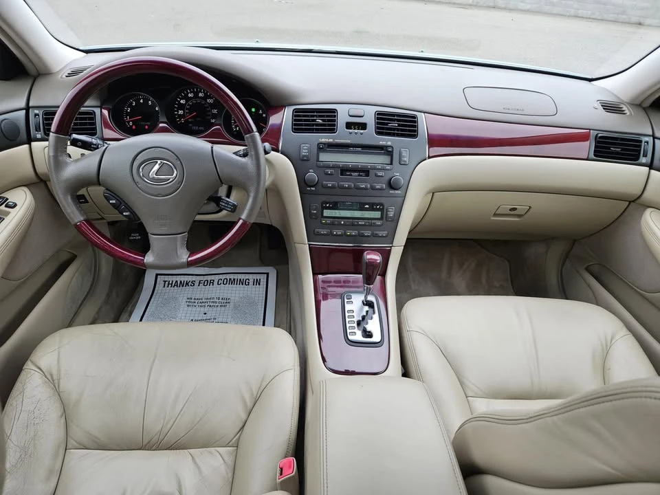 2004 Lexus ES 4th Gen - Image 9 of 20