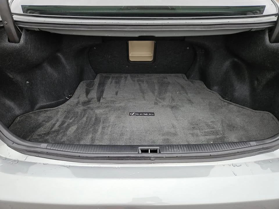 2004 Lexus ES 4th Gen - Image 18 of 20