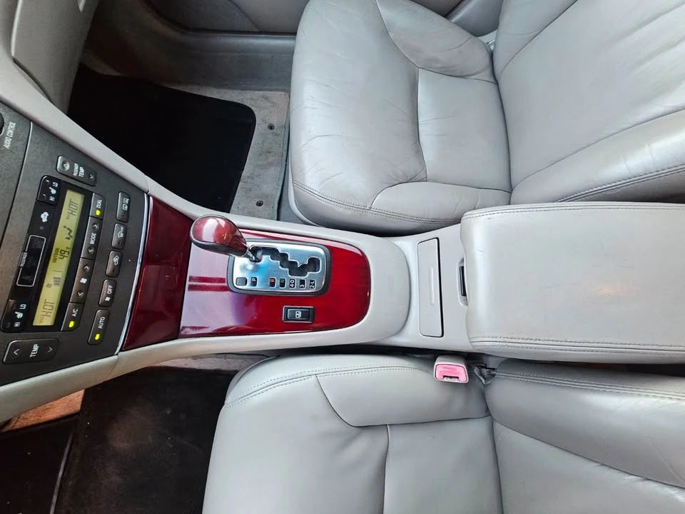 2004 Lexus ES 3rd Gen - Image 15 of 17