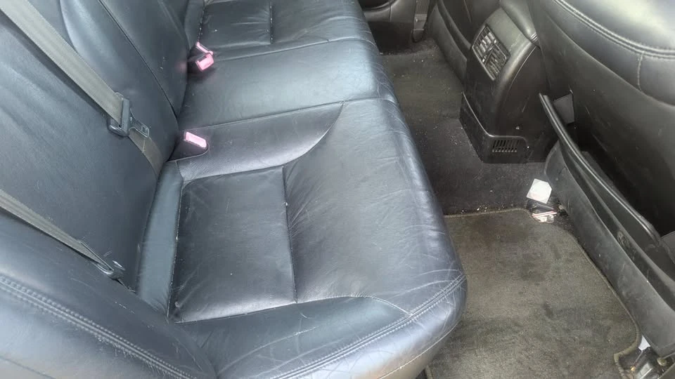 2004 Lexus ES 4th Gen - Image 14 of 18