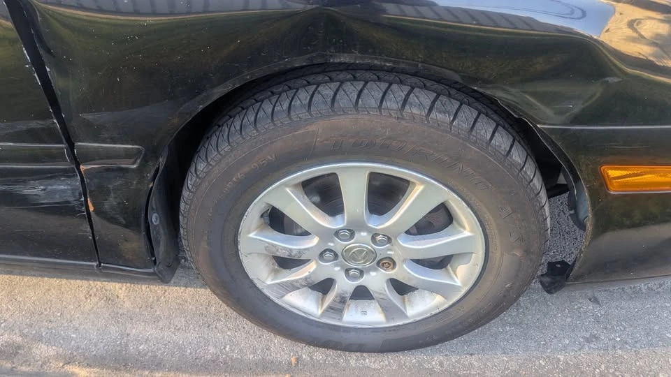 2004 Lexus ES 4th Gen - Image 15 of 18