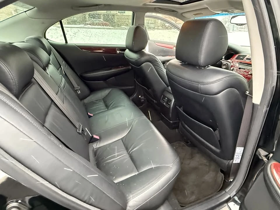 2004 Lexus ES 4th Gen - Image 9 of 17