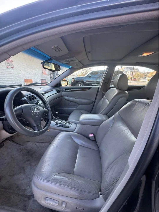 2004 Lexus ES 3rd Gen - Image 3 of 7