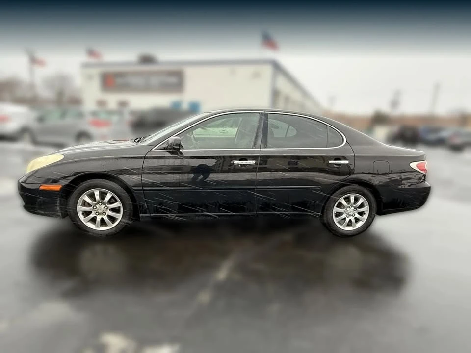 2004 Lexus ES 4th Gen - Image 2 of 17