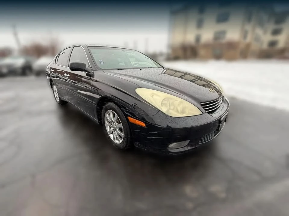 2004 Lexus ES 4th Gen - Image 3 of 17