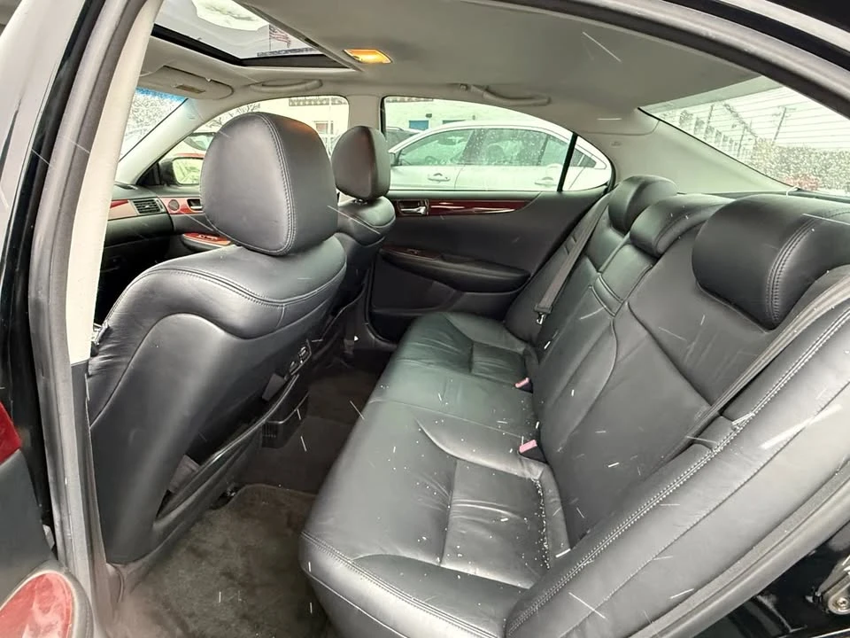 2004 Lexus ES 4th Gen - Image 7 of 17