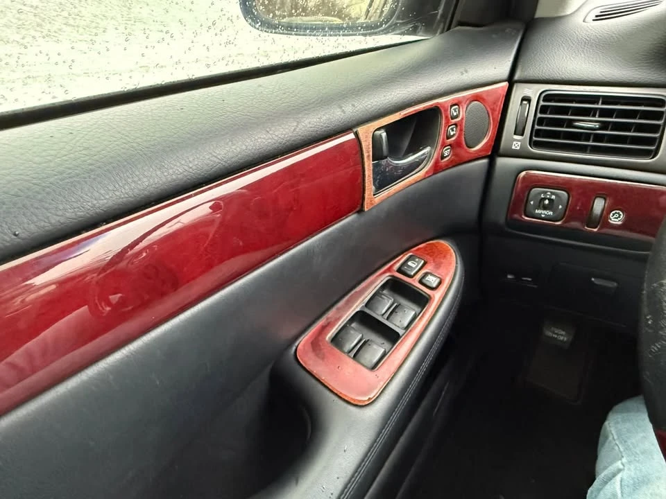 2004 Lexus ES 4th Gen - Image 15 of 17
