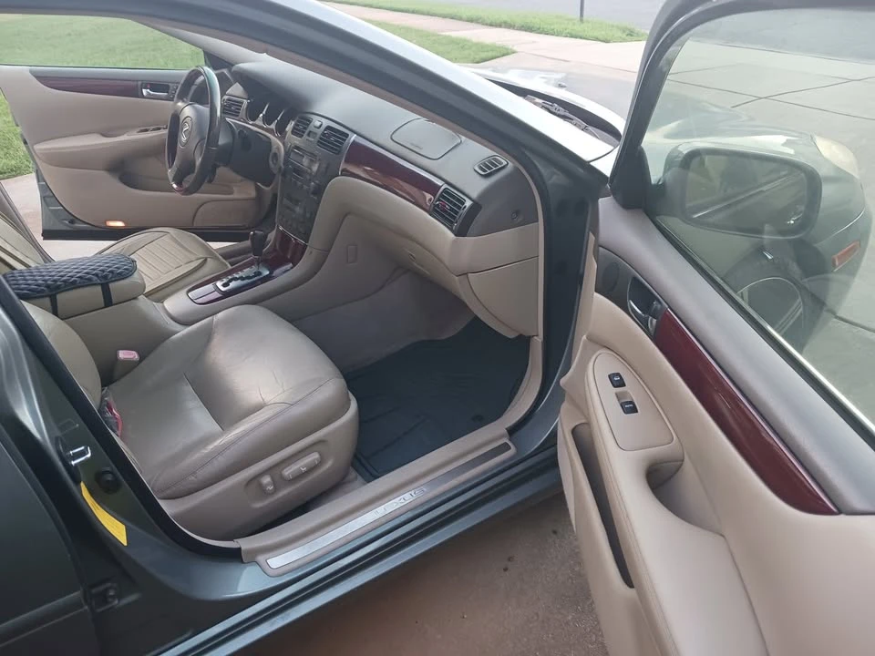 2004 Lexus ES 4th Gen - Image 7 of 7