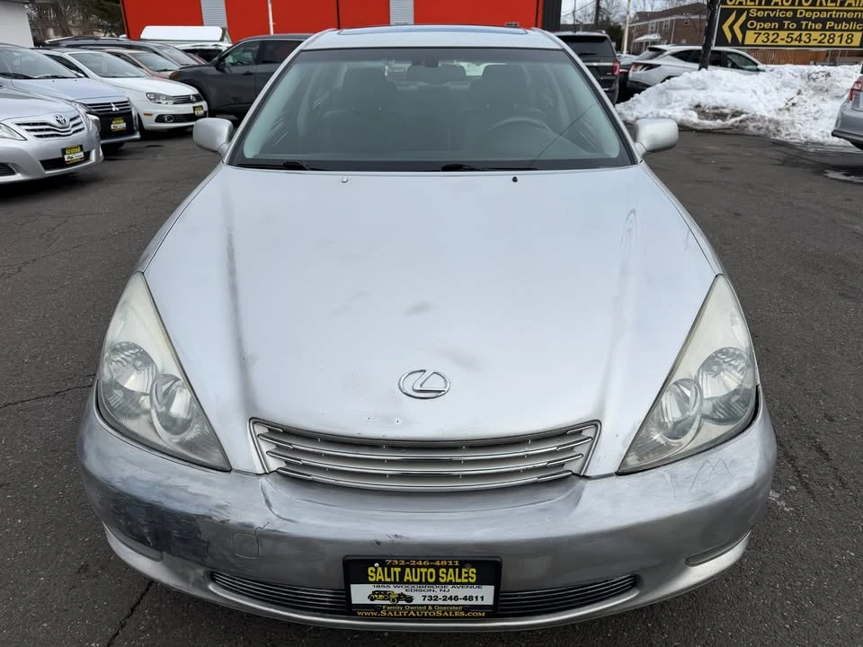 2004 Lexus ES 3rd Gen - Image 16 of 20