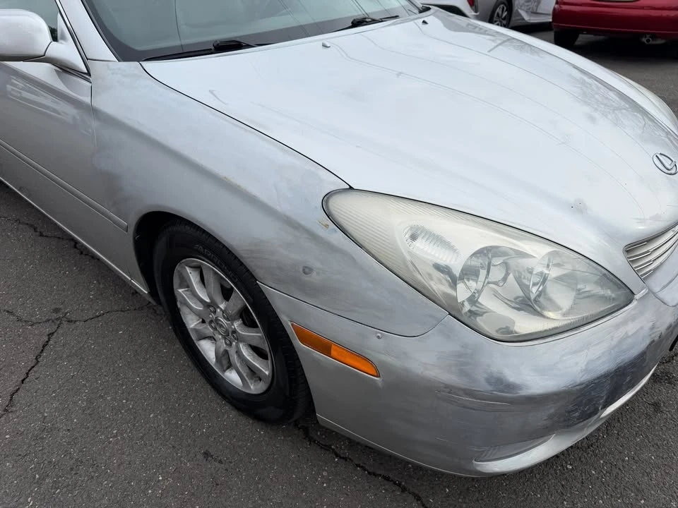 2004 Lexus ES 3rd Gen - Image 15 of 20