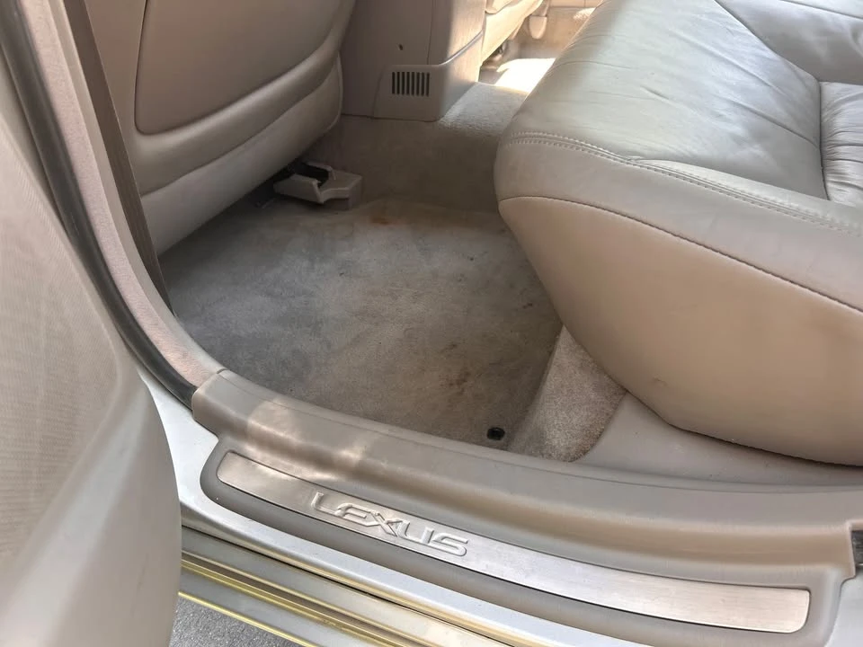 2004 Lexus ES 4th Gen - Image 11 of 20