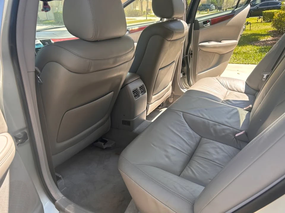 2004 Lexus ES 4th Gen - Image 7 of 20