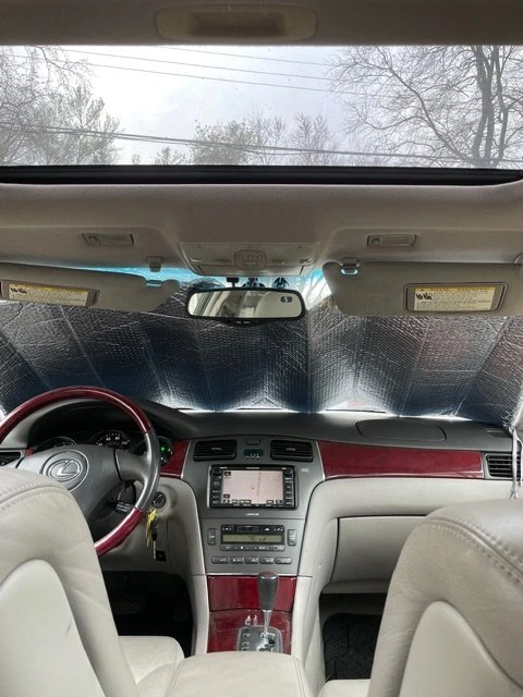 2004 Lexus ES 4th Gen - Image 9 of 12