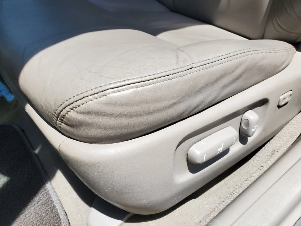 2004 Lexus ES 4th Gen - Image 16 of 20