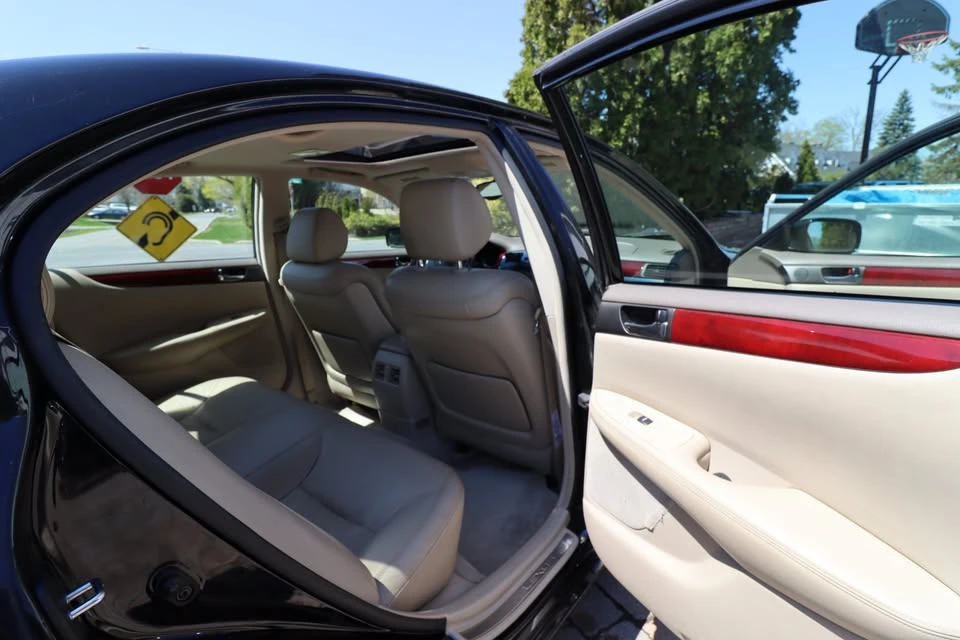 2004 Lexus ES 4th Gen - Image 8 of 11